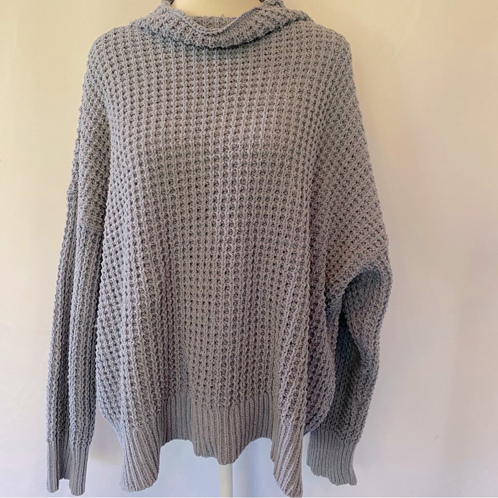 Super Soft American Eagle Sweater